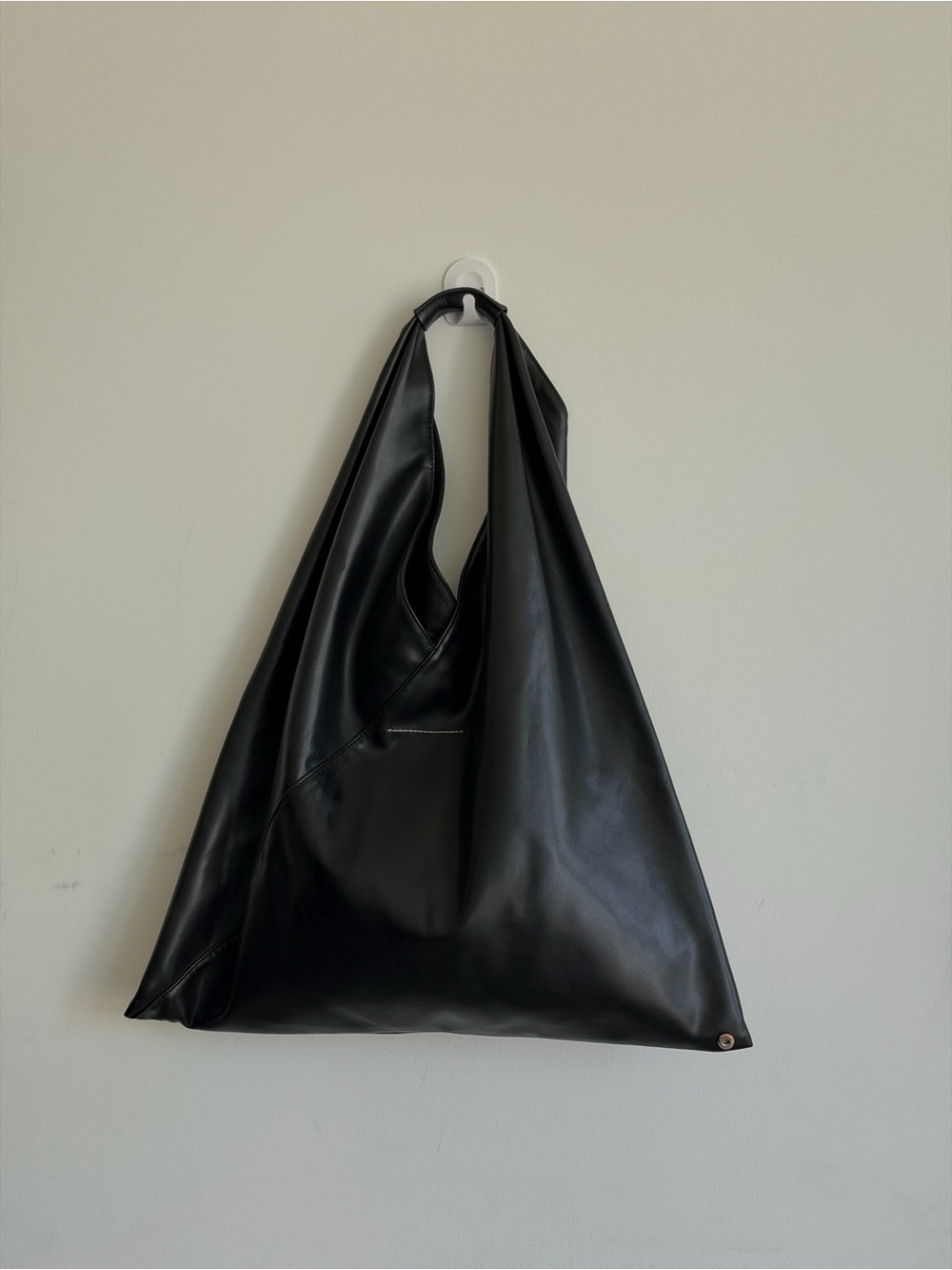 MM6 Maison Martin Margiela Black Slouchy Leather Shoulder Bag